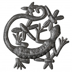 Gecko with Dragonflies
